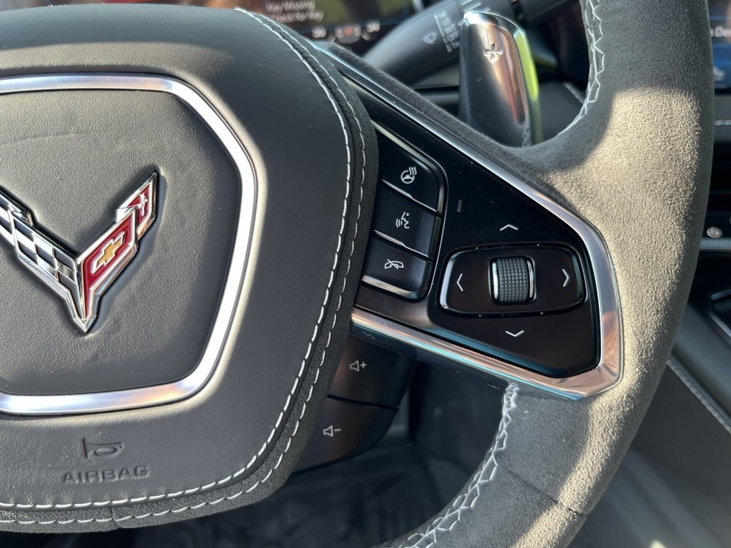 2026 Chevrolet Corvette Stingray 2LT photo 3