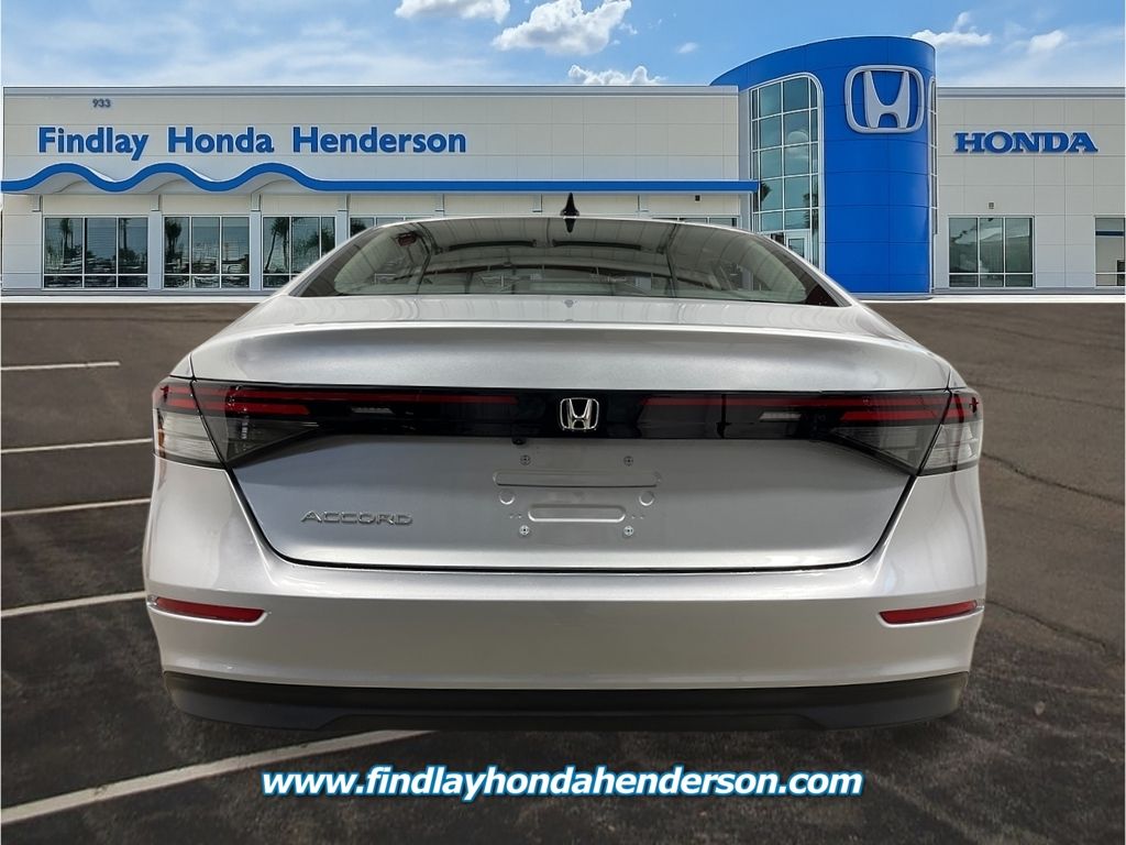 2025 Honda Accord SE photo 4