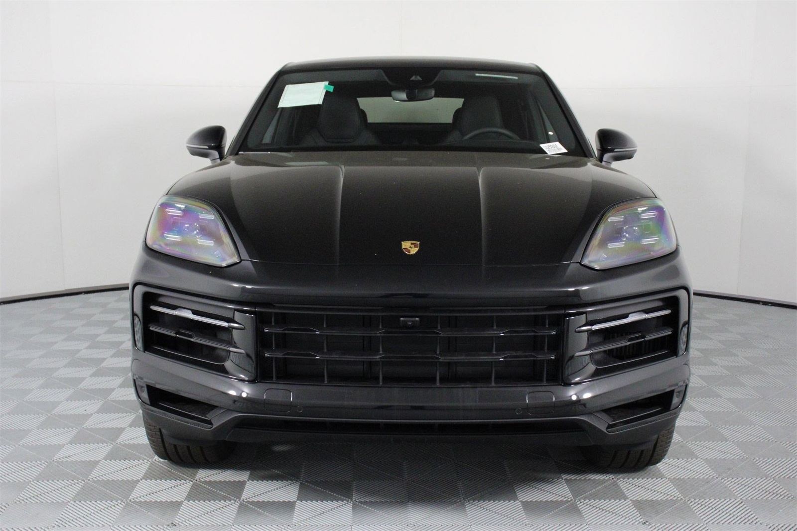 2025 Porsche Cayenne E-Hybrid photo 10