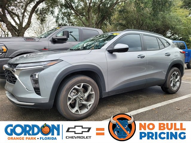 2024 Chevrolet Trax LT's photo