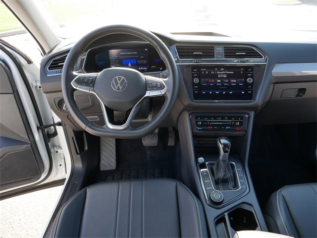 2022 Volkswagen Tiguan SE photo 20