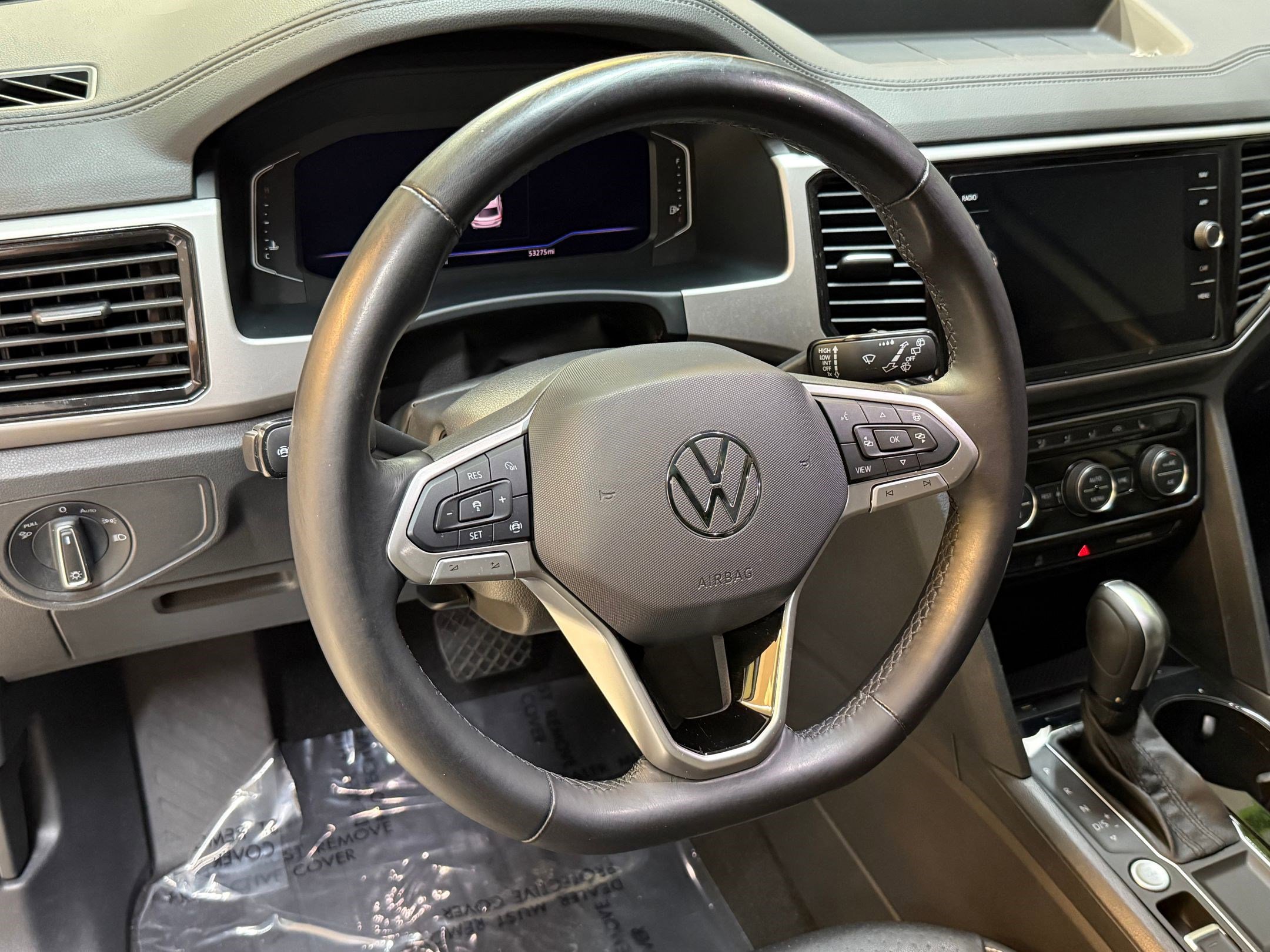 2021 Volkswagen Atlas V6 SEL photo 4