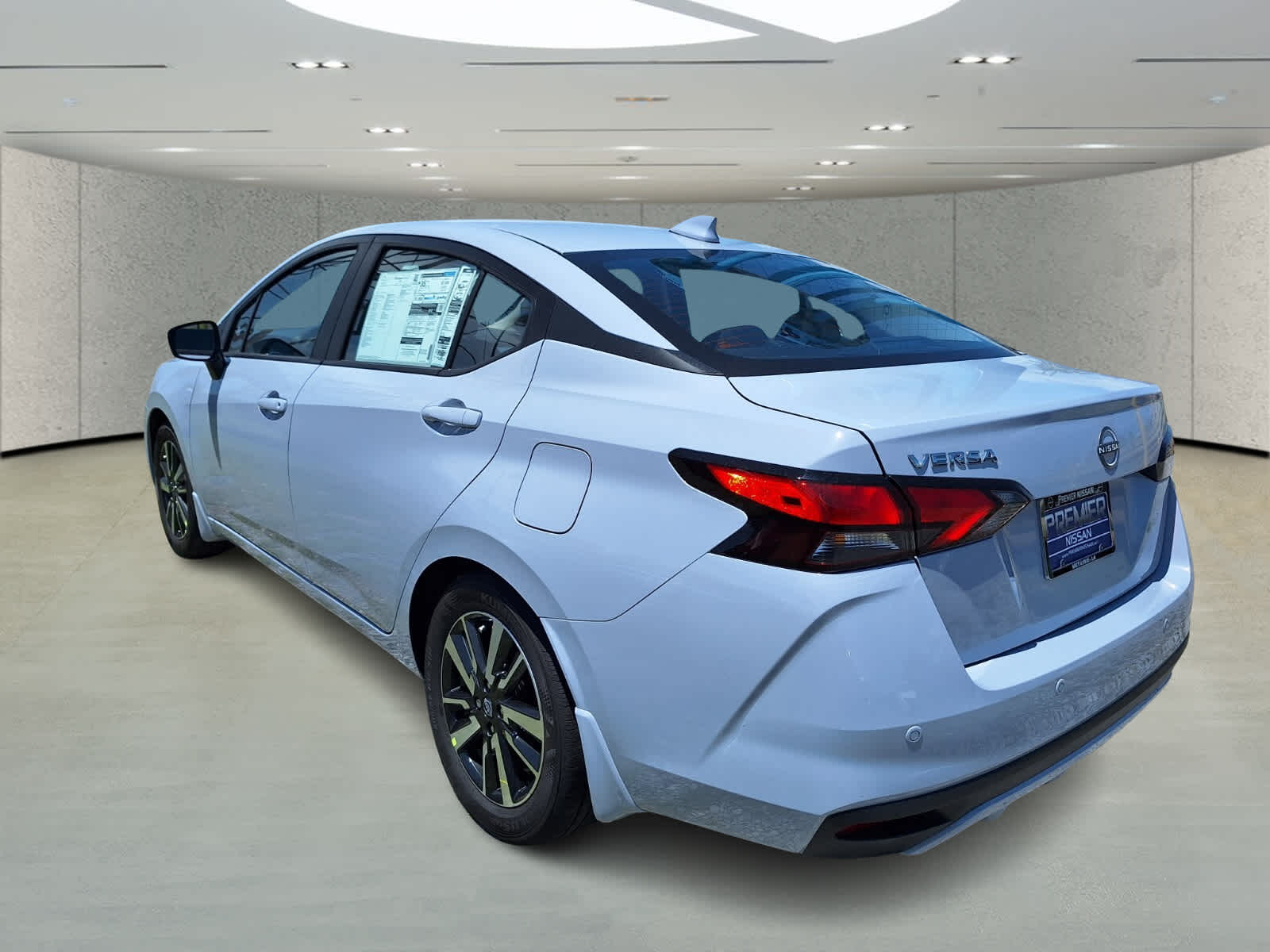 2025 Nissan Versa SV photo 3