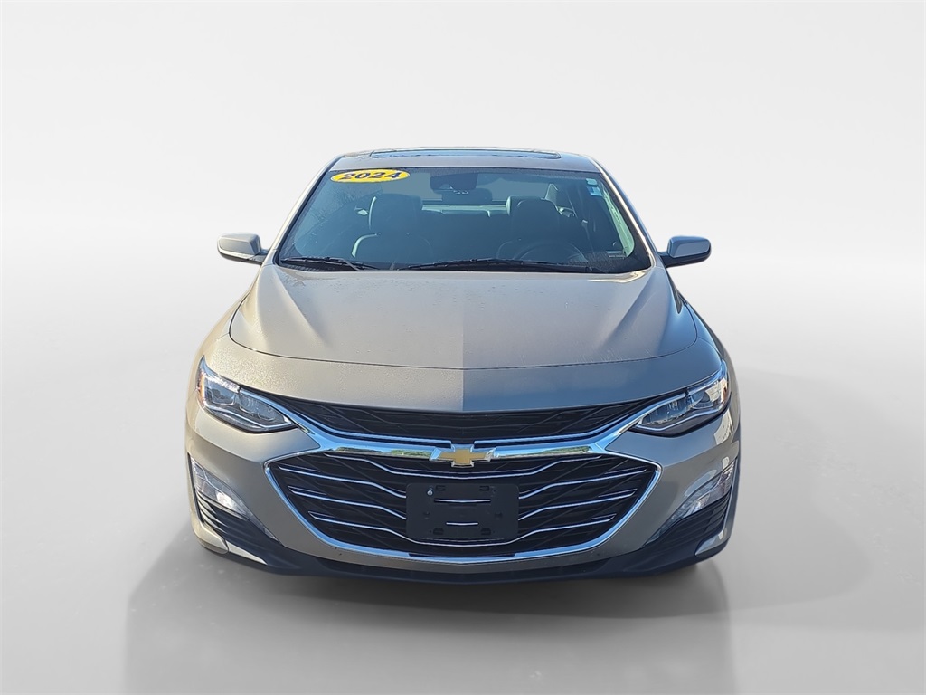 2024 Chevrolet Malibu Premier 2LT photo 3