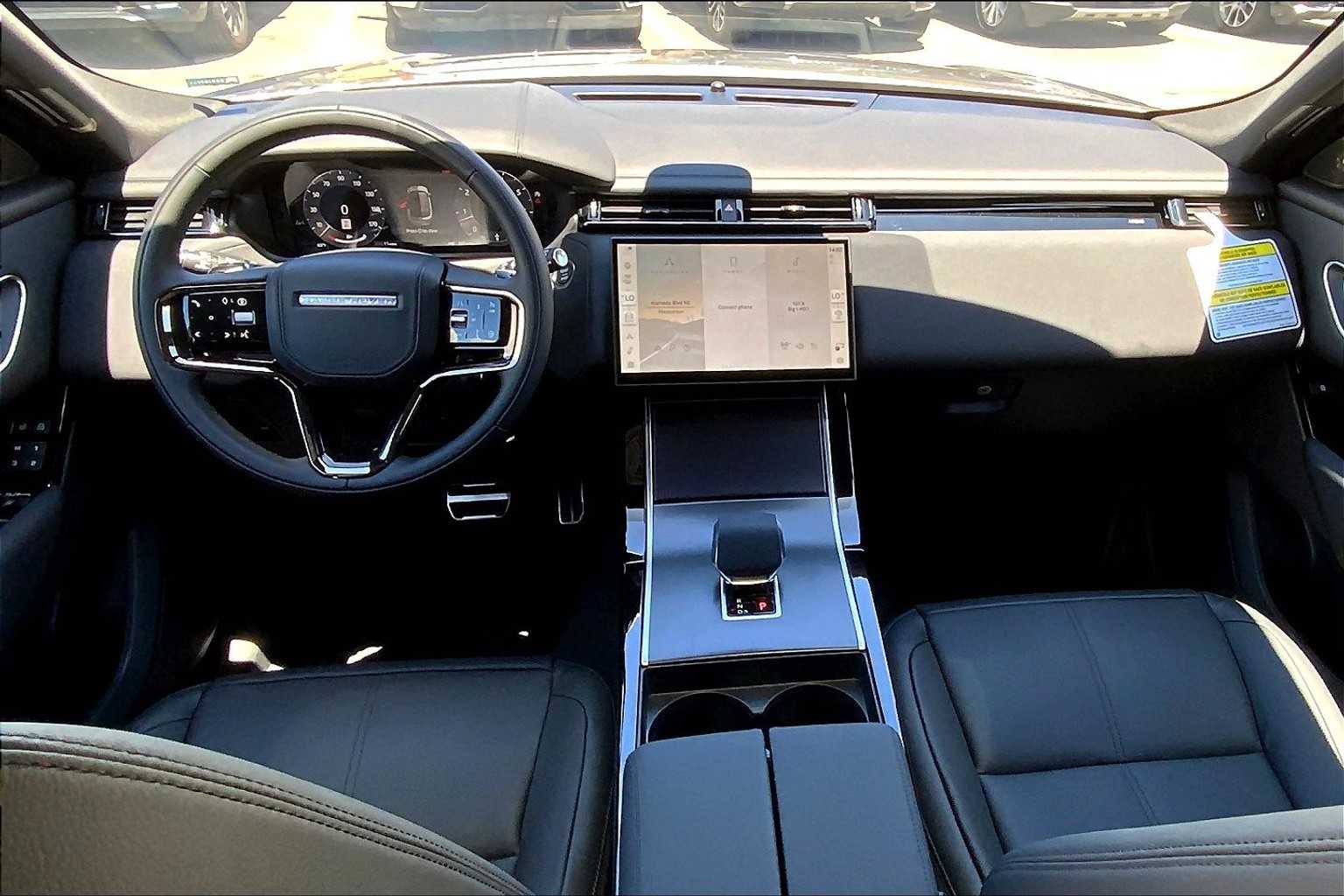 2026 Land Rover Range Rover Velar Velar SE photo 2