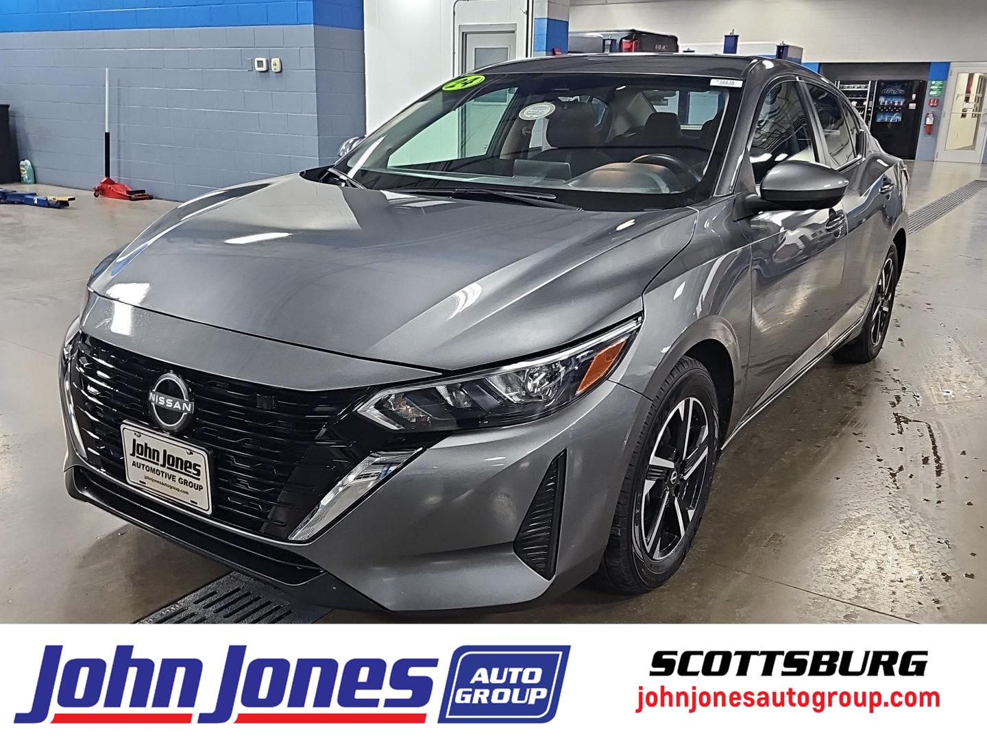 2024 Nissan Sentra SV's photo