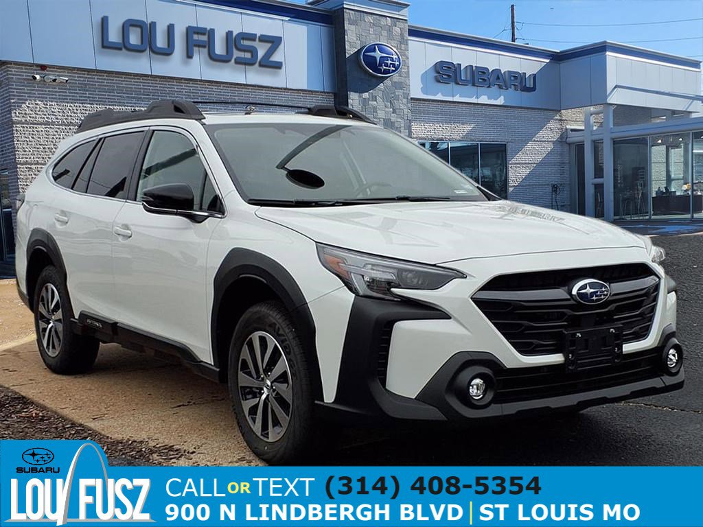 2025 Subaru Outback Premium's photo