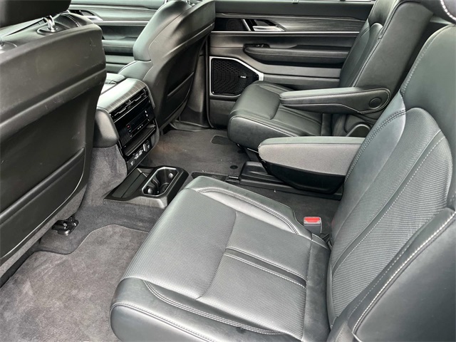 2023 Jeep Wagoneer Series III photo 15