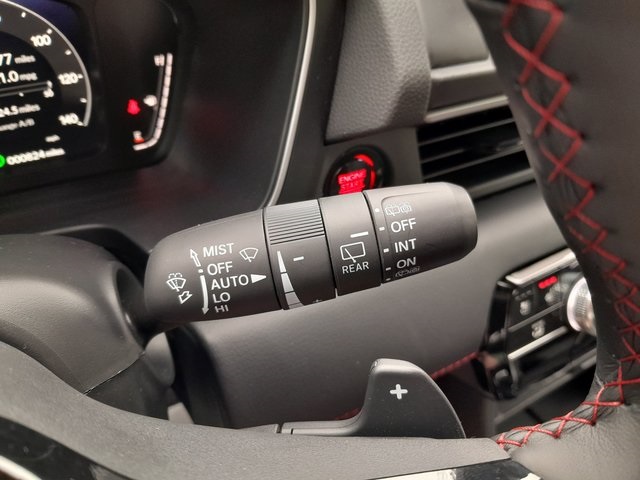 2025 Honda Pilot Black Edition photo 17