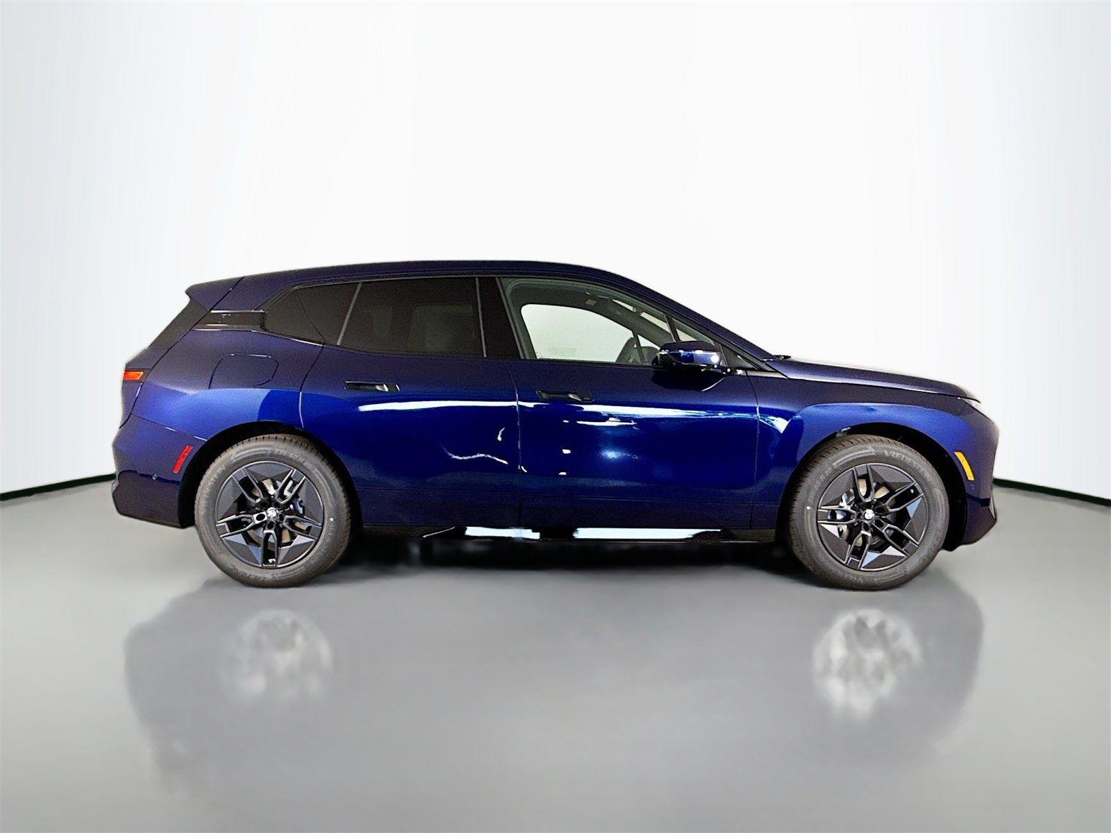 2026 Bmw iX photo 7