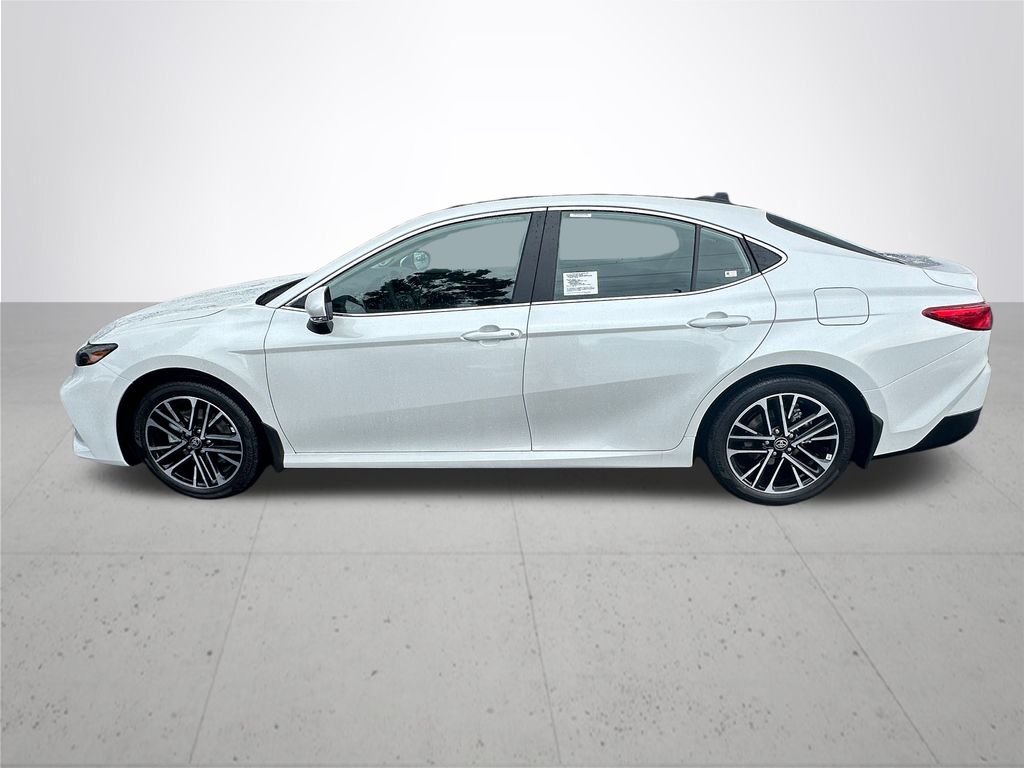 2026 Toyota Camry XLE photo 9