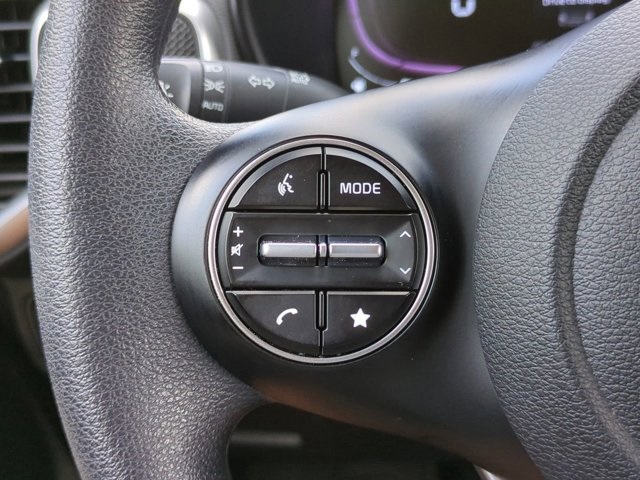 2023 Kia Soul LX photo 19
