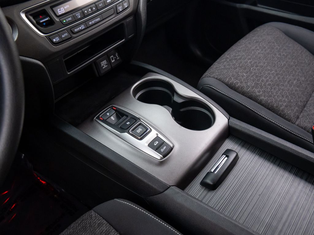 2023 Honda Ridgeline Sport photo 11