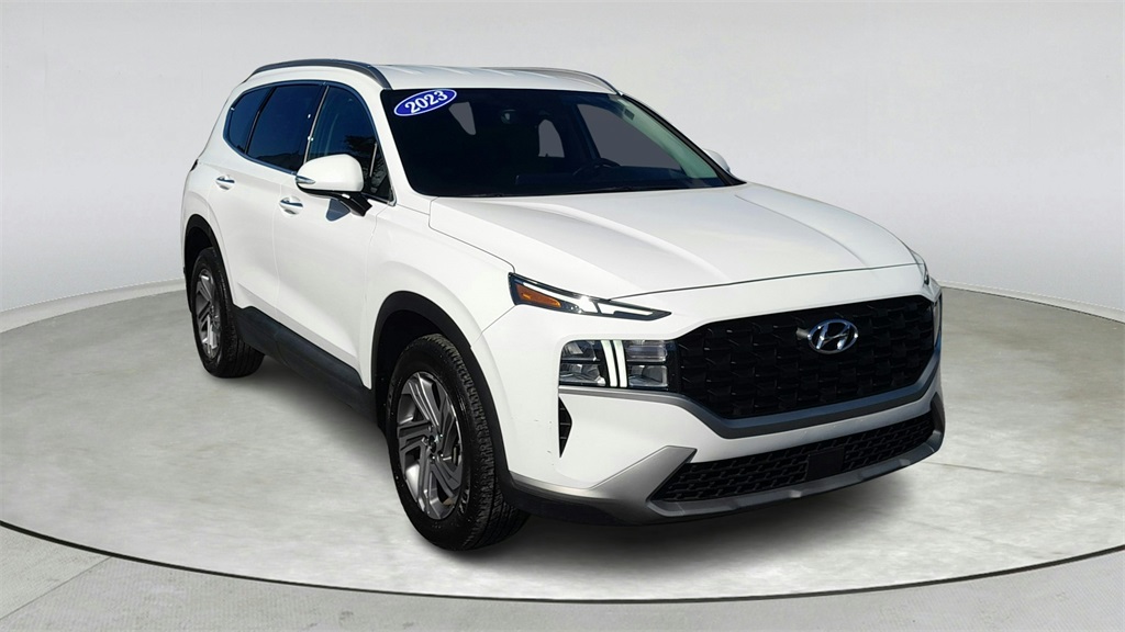 2023 Hyundai Santa Fe SEL's photo