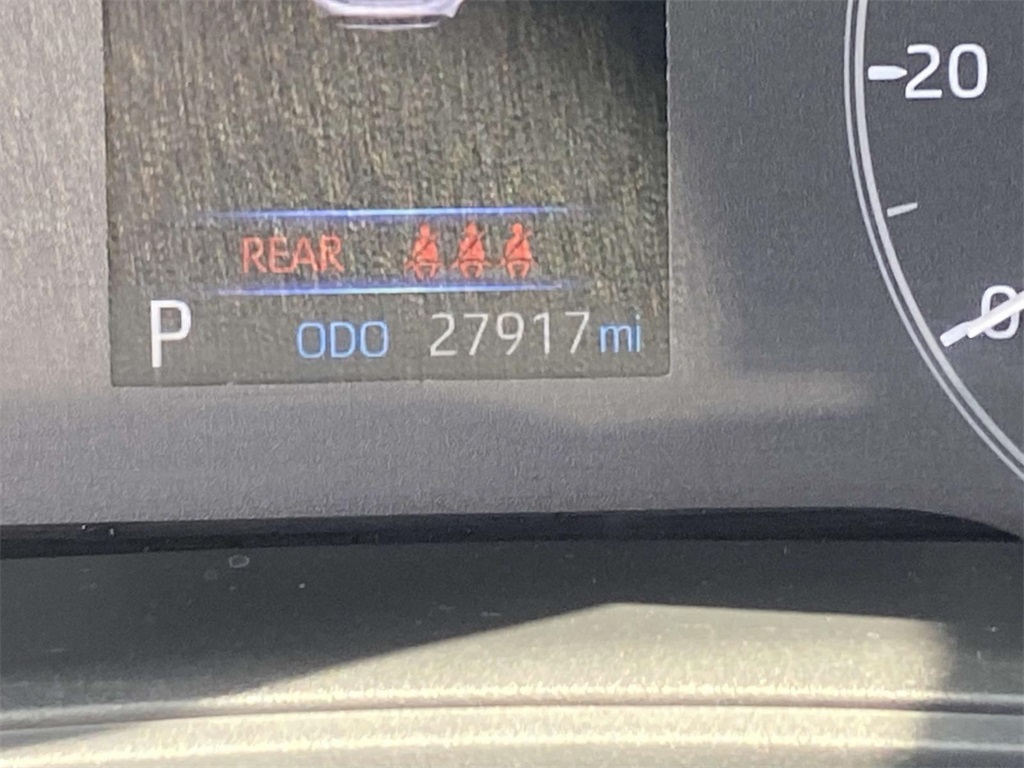 2023 Toyota Corolla LE photo 29