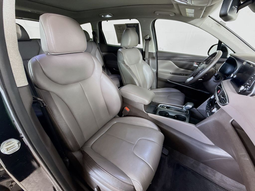 2020 Hyundai Santa Fe Limited photo 29