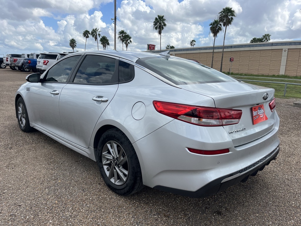 2019 Kia Optima LX photo 6