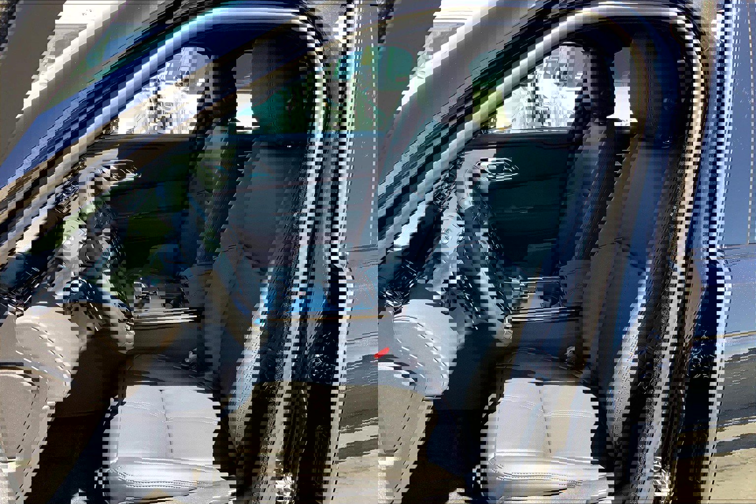 2026 Land Rover Range Rover Velar S photo 5