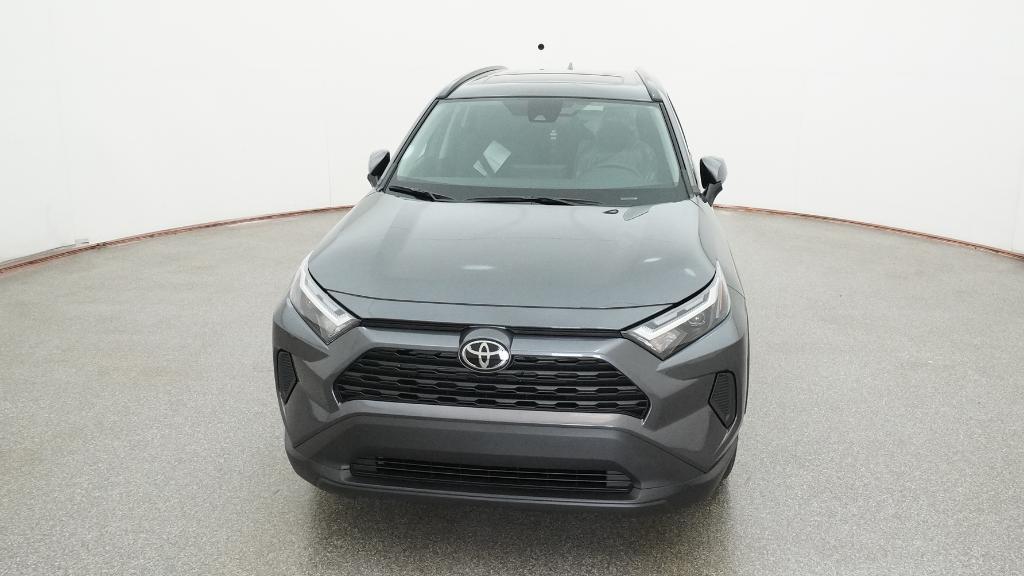 2025 Toyota RAV4 XLE photo 2