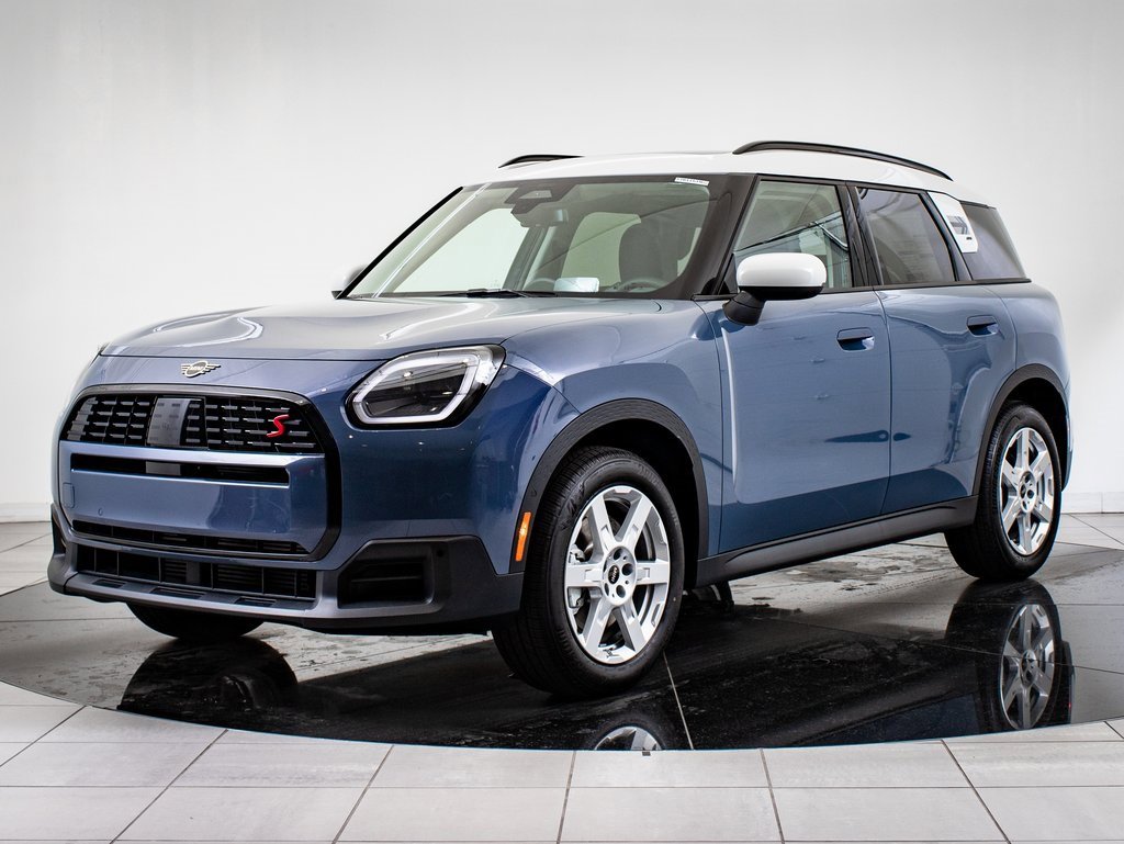 2025 MINI Countryman S's photo