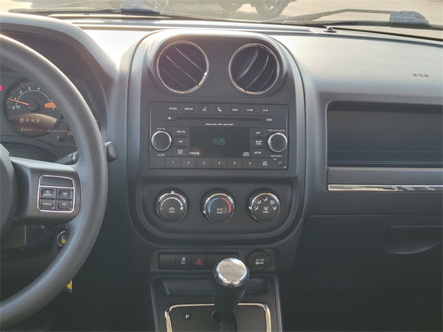 2016 Jeep Patriot Sport photo 22