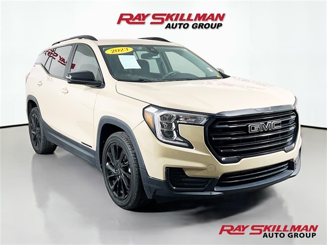 2023 GMC Terrain SLE's photo