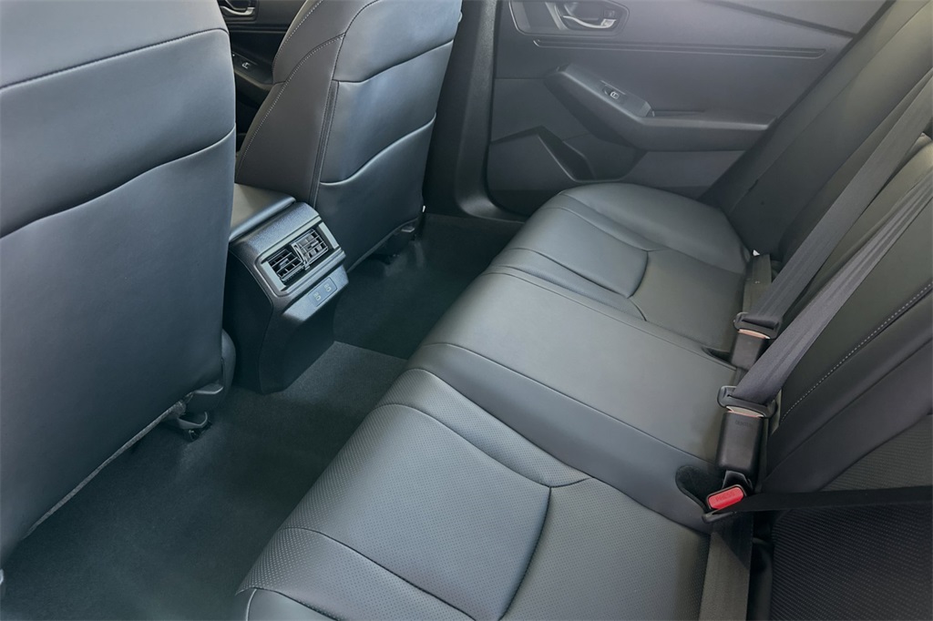 2025 Honda Accord Hybrid EX-L photo 12