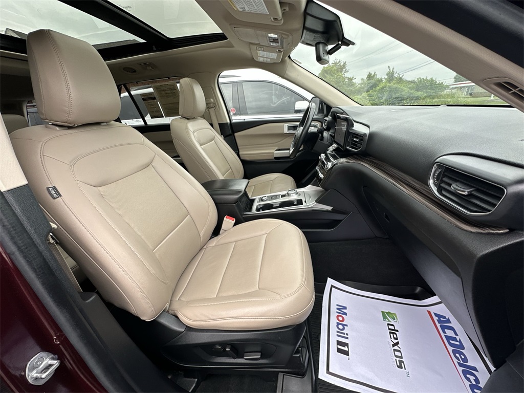 2022 Ford Explorer Limited photo 26