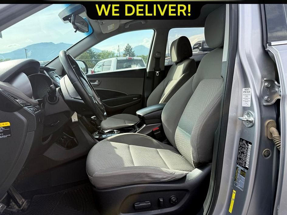 2014 Hyundai Santa Fe GLS photo 9