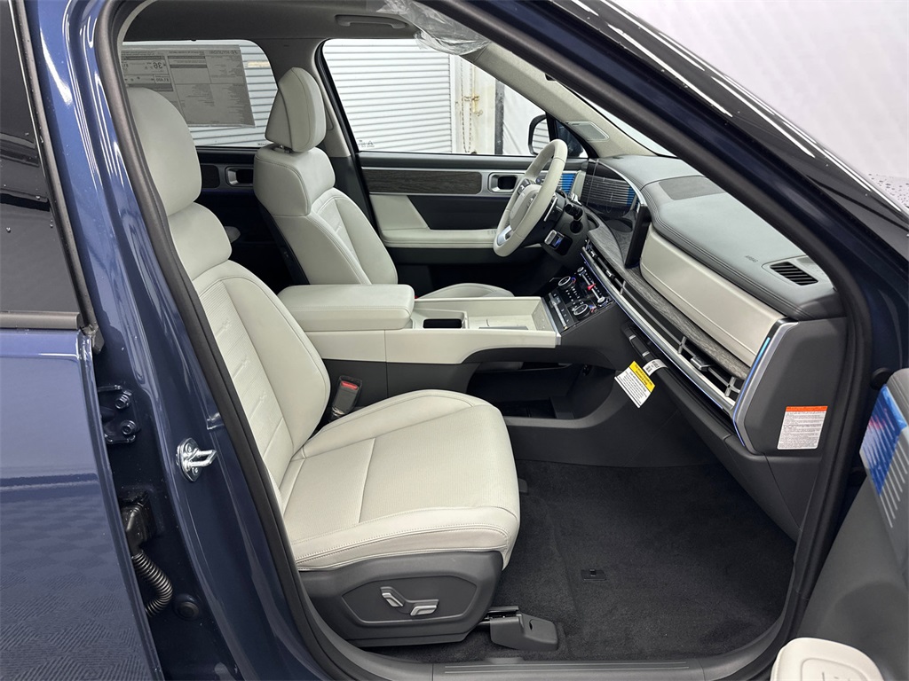 2026 Hyundai Santa Fe Limited photo 15