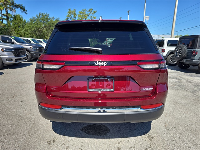 2025 Jeep Grand Cherokee Laredo X photo 4