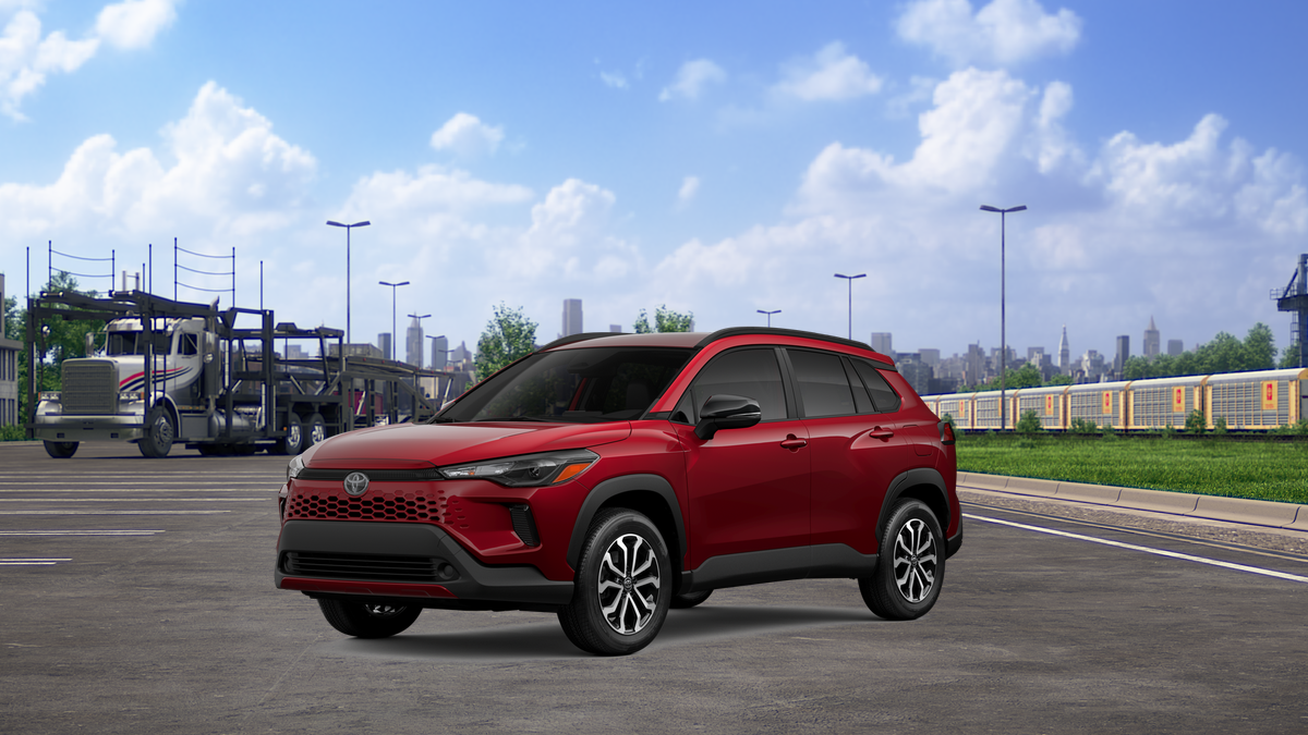 2026 Toyota Corolla Cross SE's photo