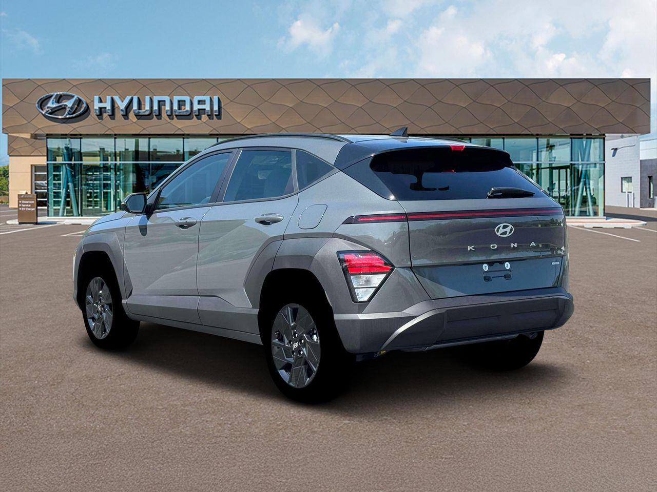 2026 Hyundai Kona SEL photo 4