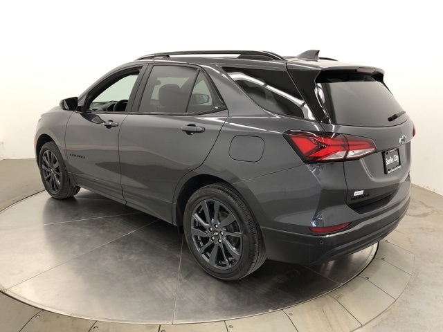 2023 Chevrolet Equinox RS photo 2