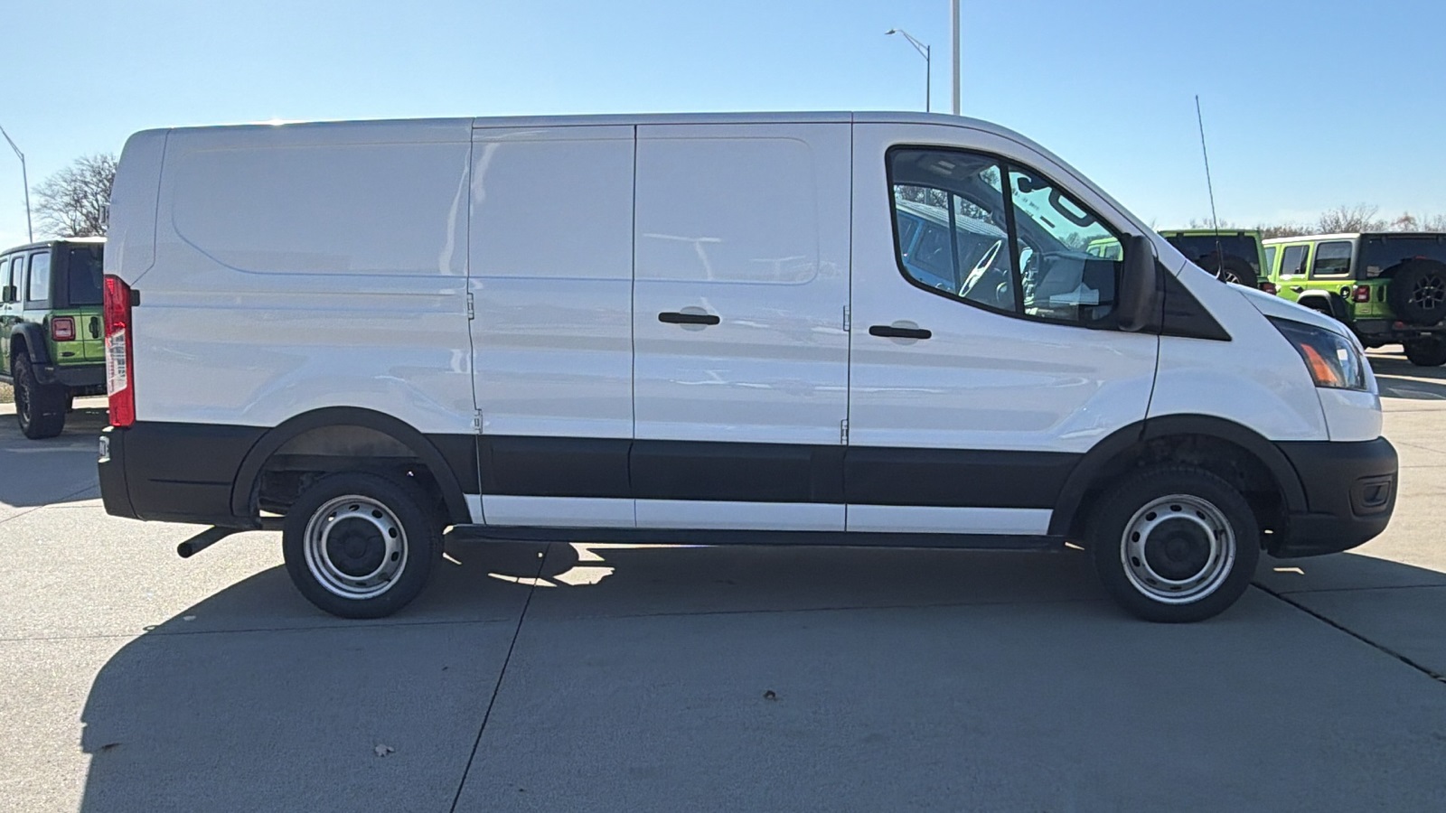 2020 Ford Transit photo 2