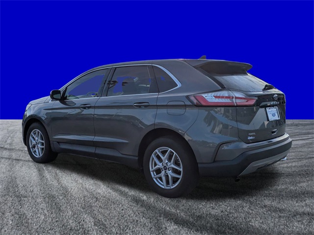 2022 Ford Edge SEL photo 6