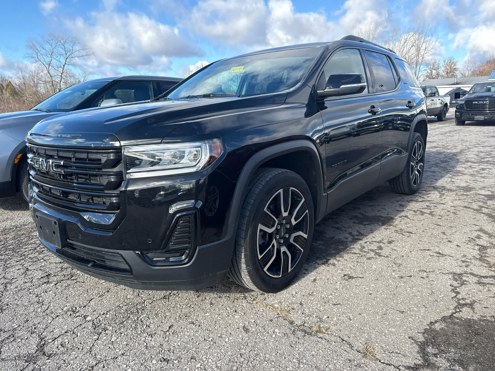 2021 GMC Acadia SLE's photo