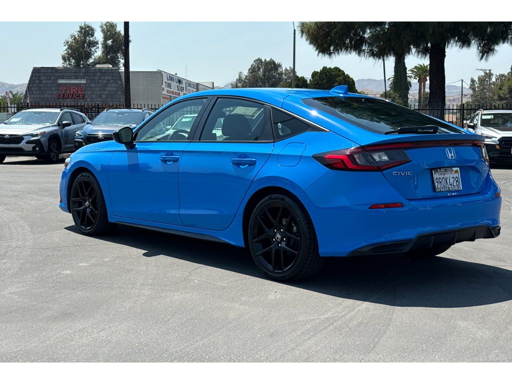 2022 Honda Civic Hatchback Sport photo 3