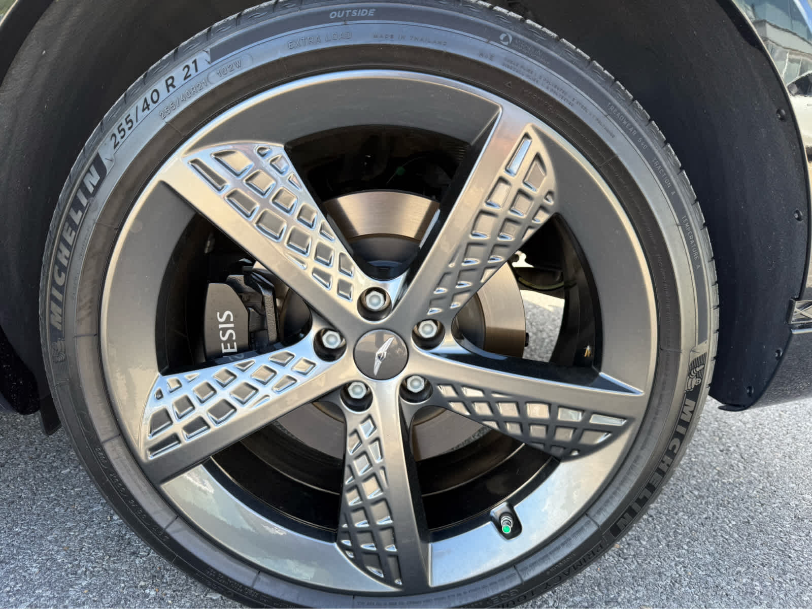 2024 Genesis GV70 3.5T Sport photo 12