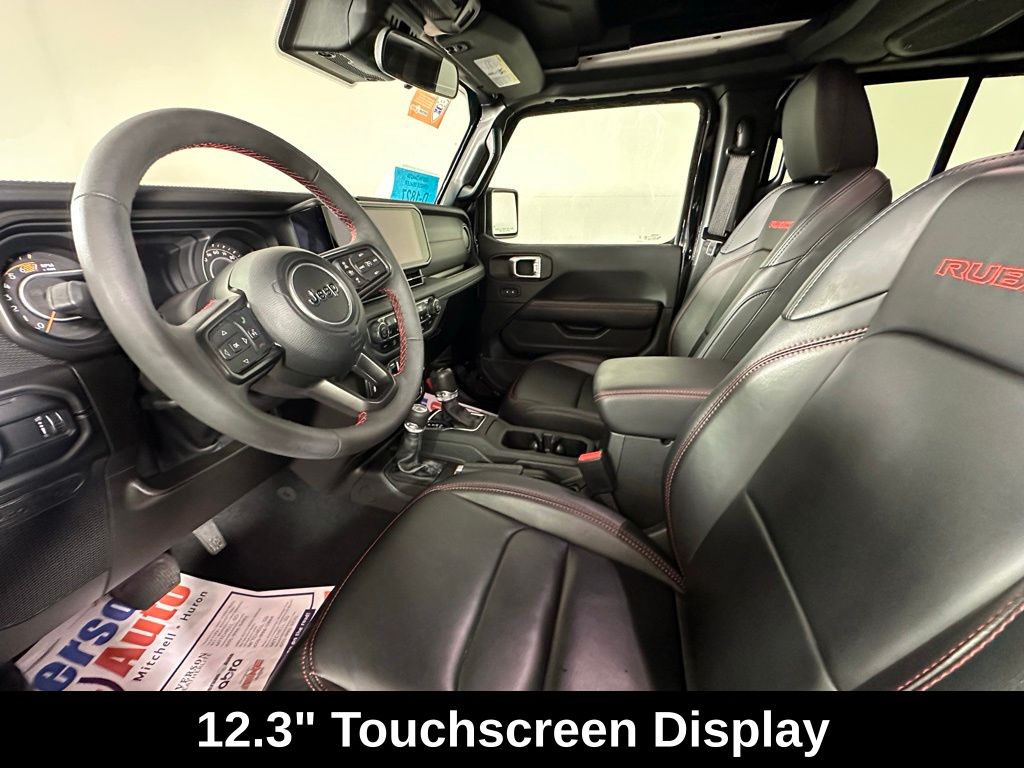 2024 Jeep Wrangler Rubicon photo 14