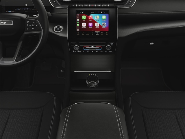 2025 Jeep Grand Cherokee Laredo photo 24