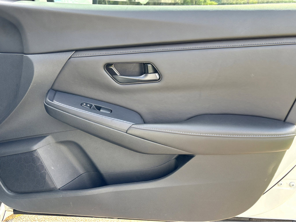 2024 Nissan Sentra S photo 10