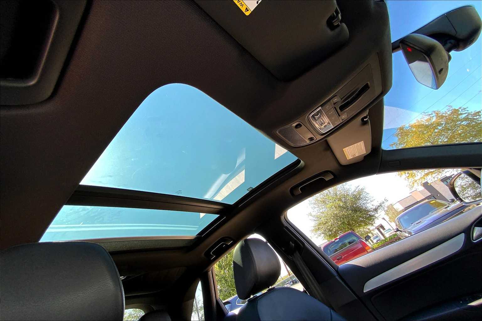 2018 Audi Q3 Premium photo 12