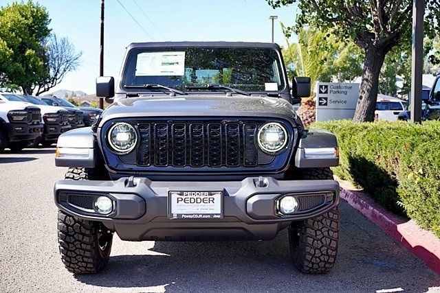 New 2025 Granite Crystal Metallic Clear-Coat Exterior Paint Jeep Willys image 5