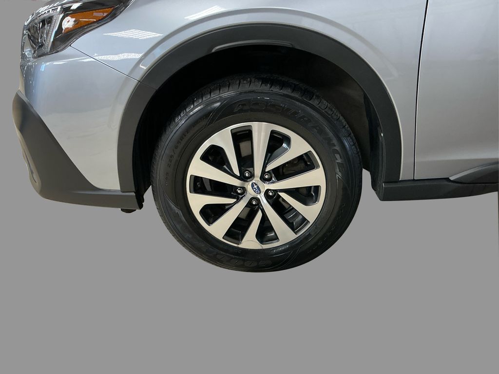 2022 Subaru Outback Premium photo 16