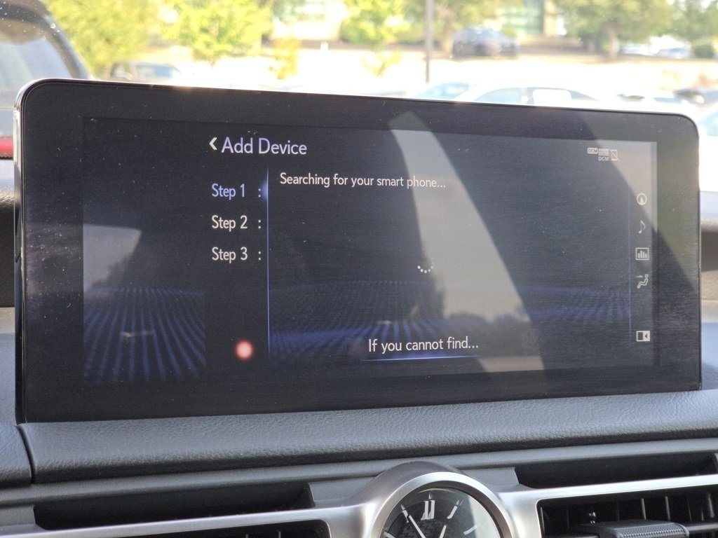 2022 Lexus IS 300 photo 13