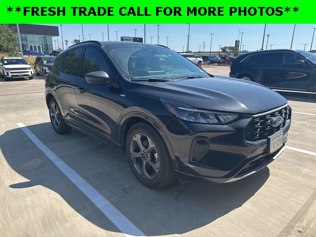 2023 Ford Escape ST-Line photo 3
