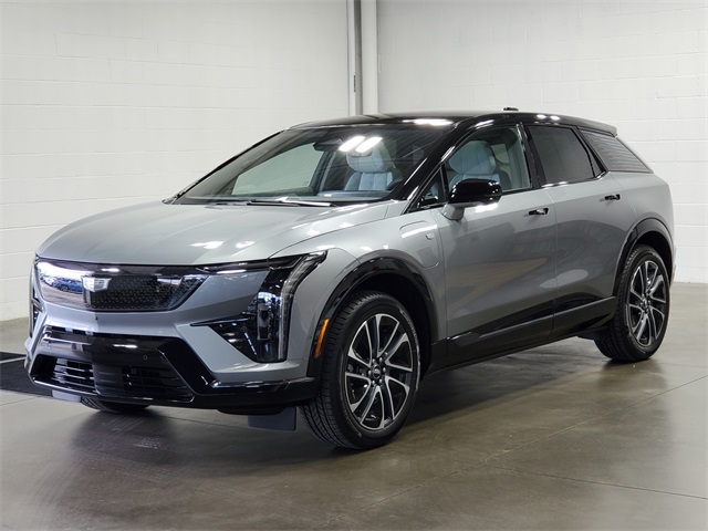 Used 2025 Cadillac OPTIQ Sport 1 with VIN 3GYK3EMR2SS221319 for sale in Akron, OH
