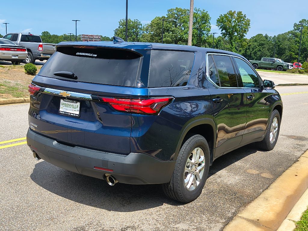 2022 Chevrolet Traverse LS photo 8