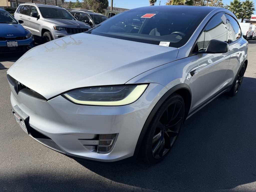 Used 2017 Silver Tesla 90D image 2